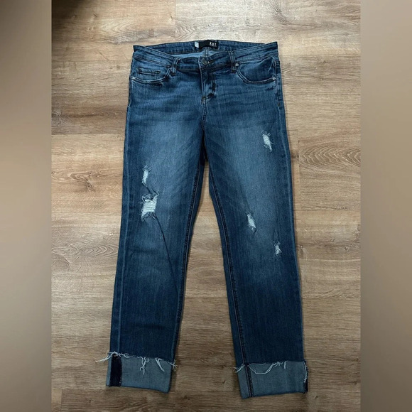 Kut From The Kloth Catherine Mid Rise Boyfriend Medium Wash Size 8 - Picture 4 of 11